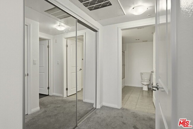 Building Photo - 3740 Santa Rosalia Dr