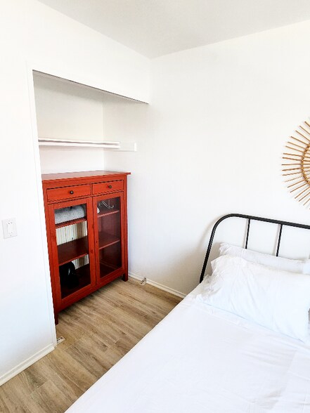 Building Photo - 6049 Arroyo Rd