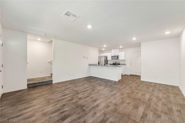 Building Photo - 1127 Ruby Sparrow St