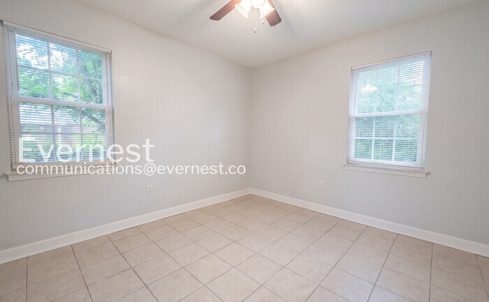 Building Photo - 8304 Baldwyn Cove