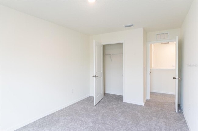 Building Photo - 4807 SW 51st Dr