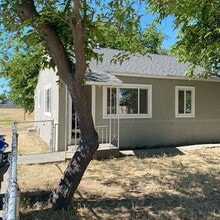 Building Photo - 1036 Neal Rd