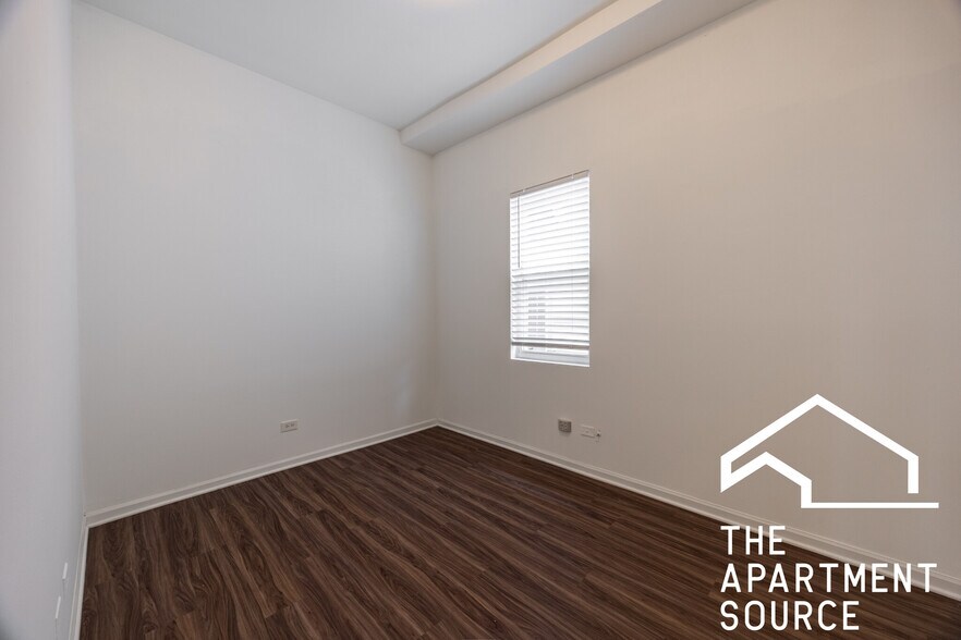 Building Photo - 2112 N Campbell Ave