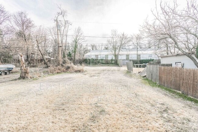 Building Photo - 4809 Arabia Ave