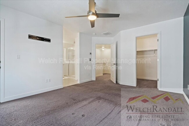 Building Photo - 15271 S Reins Wy