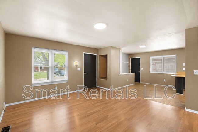 Building Photo - 1114 Ransome Ct