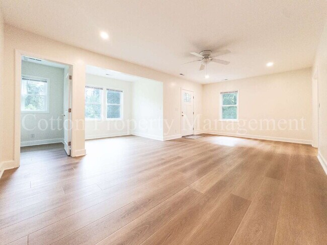 Building Photo - 4204 Wrightsville Ave