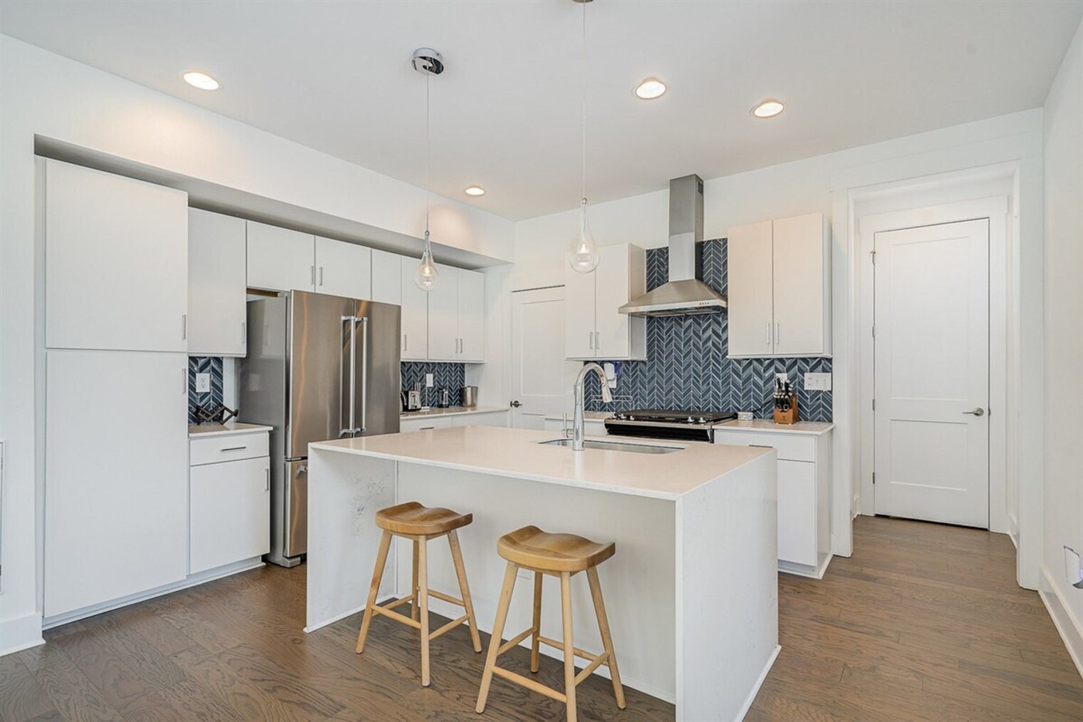 Building Photo - 1659 Duckworth Ave