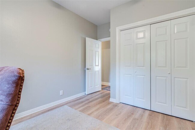 Building Photo - 106 Rupen Ct