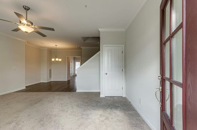 Building Photo - 204 Kinsale Dr