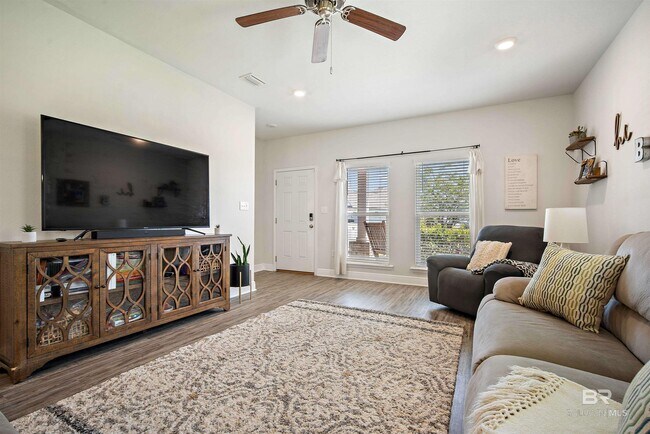 Building Photo - 24341 Alydar Lp