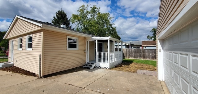 Building Photo - 329 Fletcher Dr