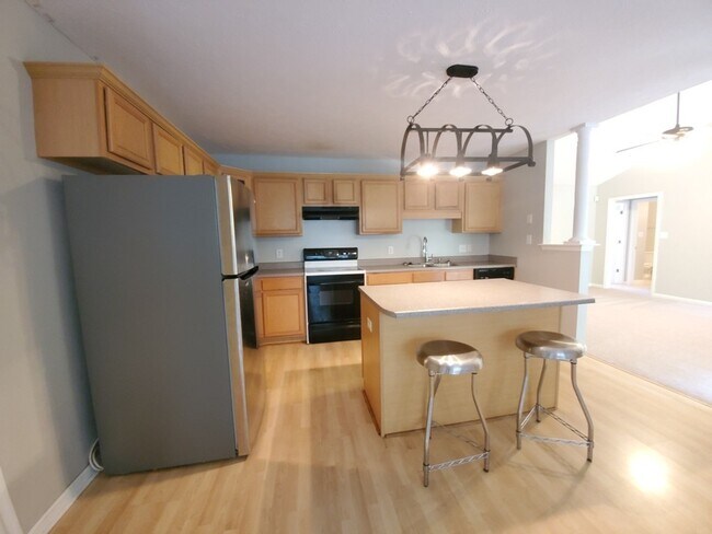 Building Photo - 426 Northview~ Sunset Ridge