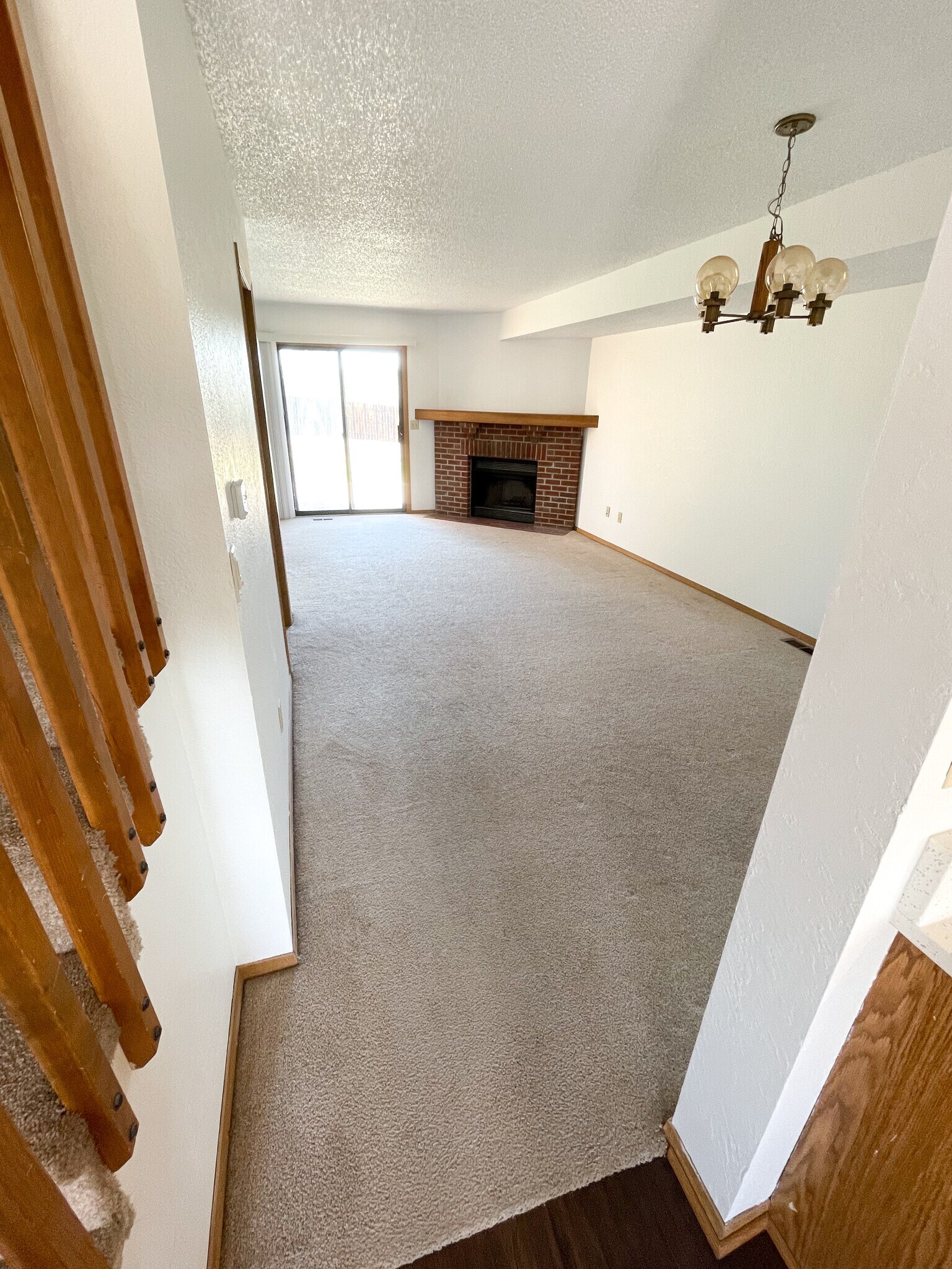 Building Photo - 5507 Fiesta Ln