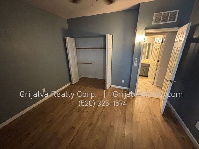 Building Photo - 1200 E River Rd