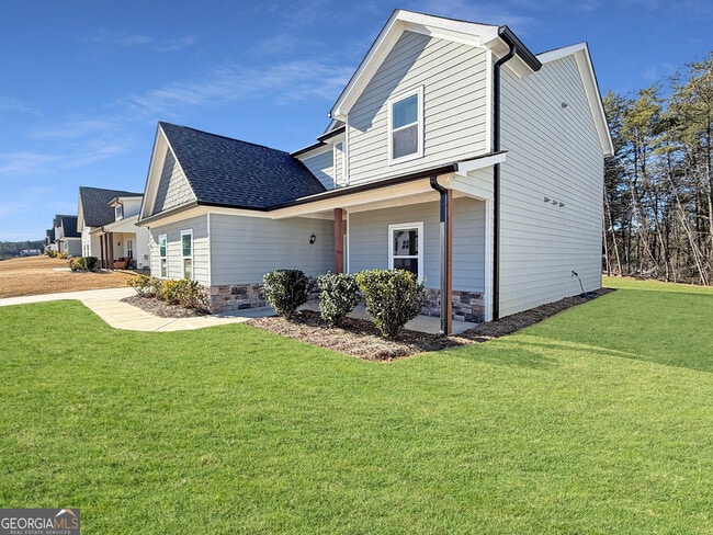 Building Photo - 6369 Woodland Station Dr