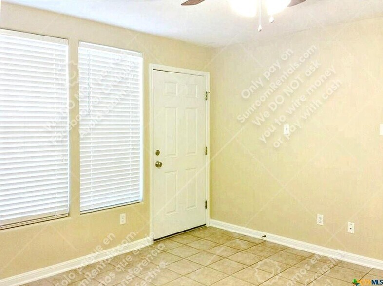Building Photo - 112 Rush Haven