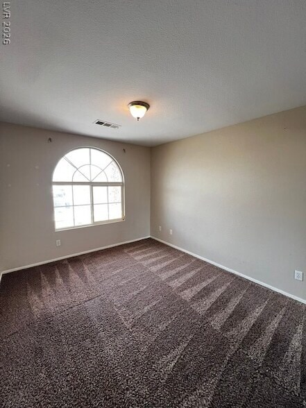 Building Photo - 10046 S Mesquite Fork Ct