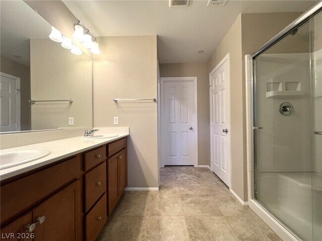 Building Photo - 3152 Monza Manor Walk