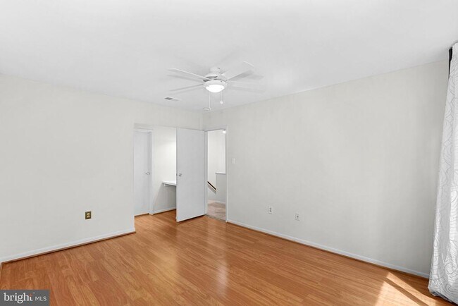 Building Photo - 11545 Hearthstone Ct