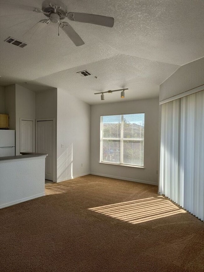 Building Photo - Condo in Legacy Dunes, Kissimmee