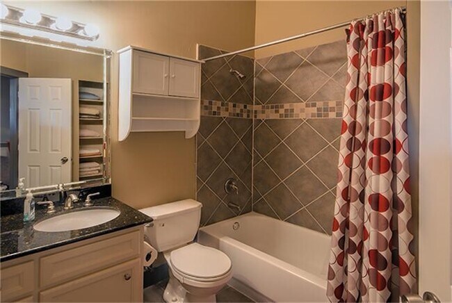 Building Photo - 1414 Emancipation Ave