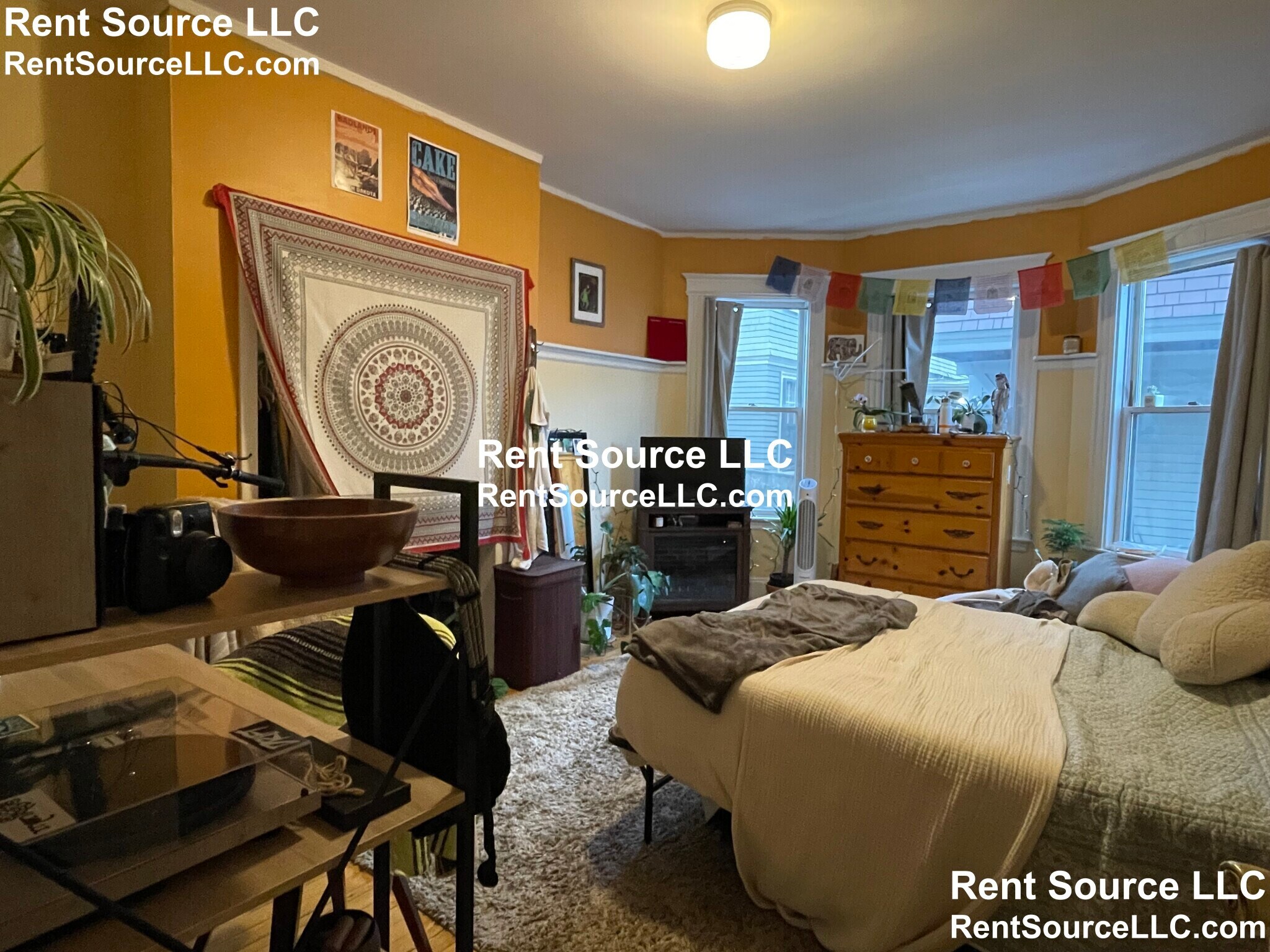 Building Photo - 32 Chatham St