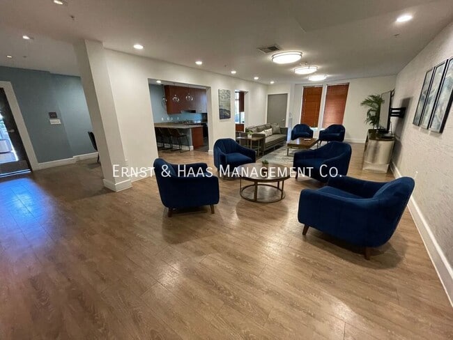 Building Photo - 388 E Ocean Blvd