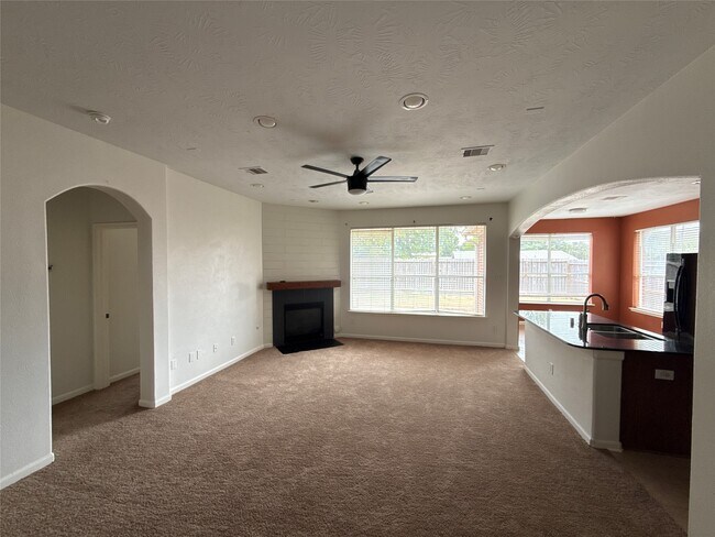 Building Photo - 12914 Auburn Grove Ln
