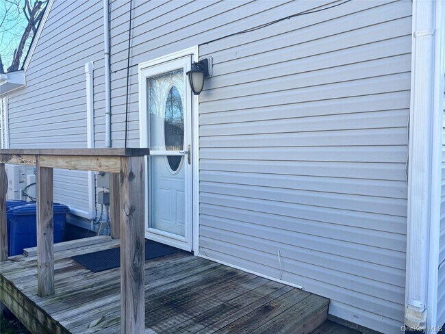 Primary Photo - 158 Noel Dr