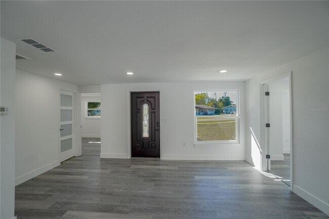 Building Photo - 1797 Birch Dr