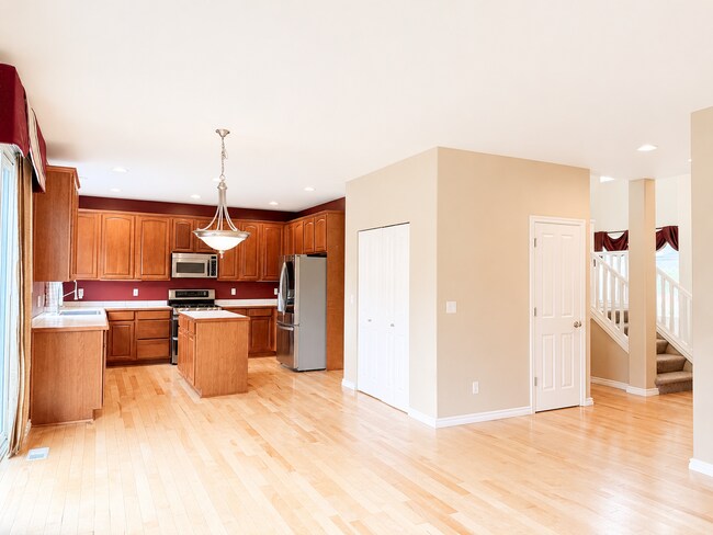 Building Photo - Spacious 4-Bedroom Home with Bonus Room, Trex Deck & Pergola in Prime Maple Valley