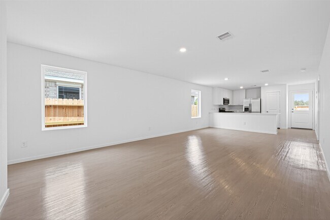 Building Photo - 6269 Alder Crk Dr