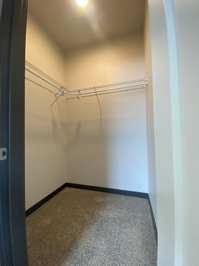 Building Photo - BONUS RENT SPECIAL! Exceptional 3 Bed, 2 B...