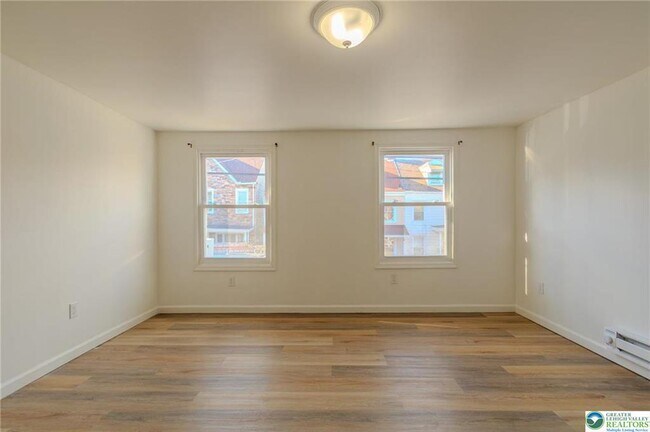 Building Photo - 40 S 12th St