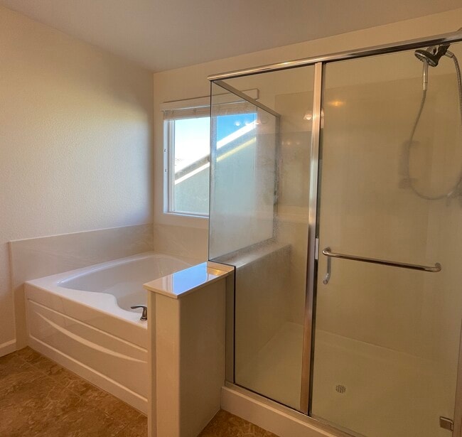 Building Photo - 9748 Collie Way