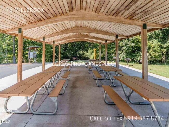 Building Photo - 76 Millbrook-