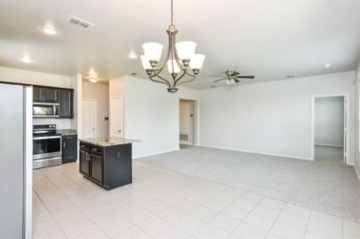 Building Photo - 1721 Vernon Dr