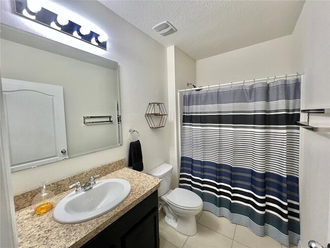 Building Photo - 1512 Diamond Loop Dr