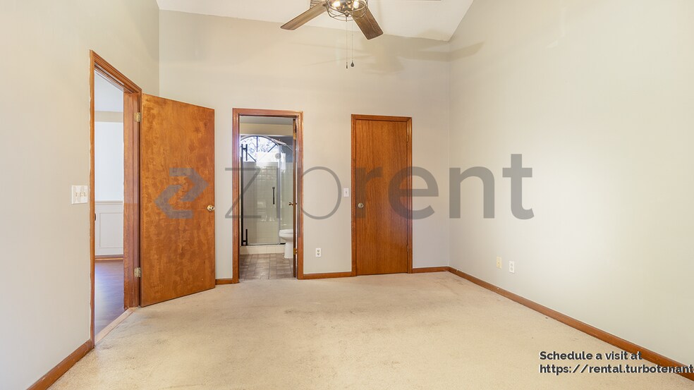 Building Photo - 5444 Lighthouse Rd