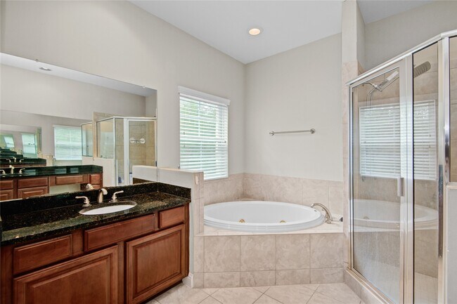 Building Photo - 44 Versante Ct