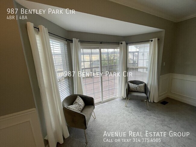 Building Photo - 987 Bentley Park Cir
