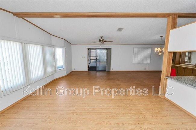 Building Photo - 1706 Fox Hill Dr