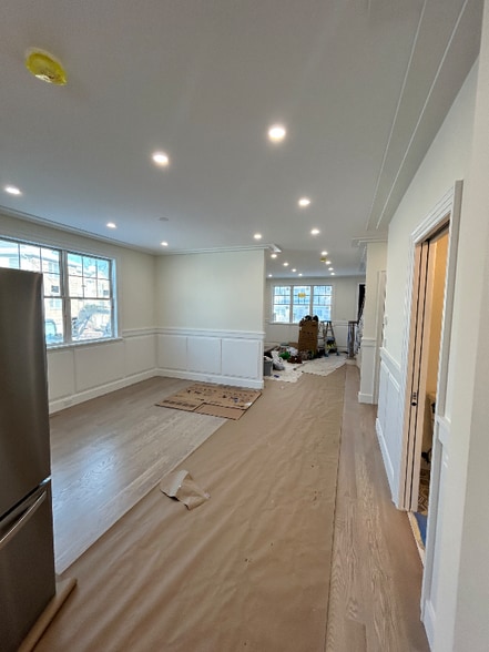 Building Photo - 7 Victoria Ln