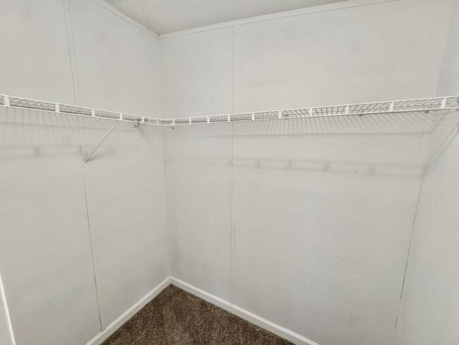 Building Photo - 4472 Cedar Ridge Ln