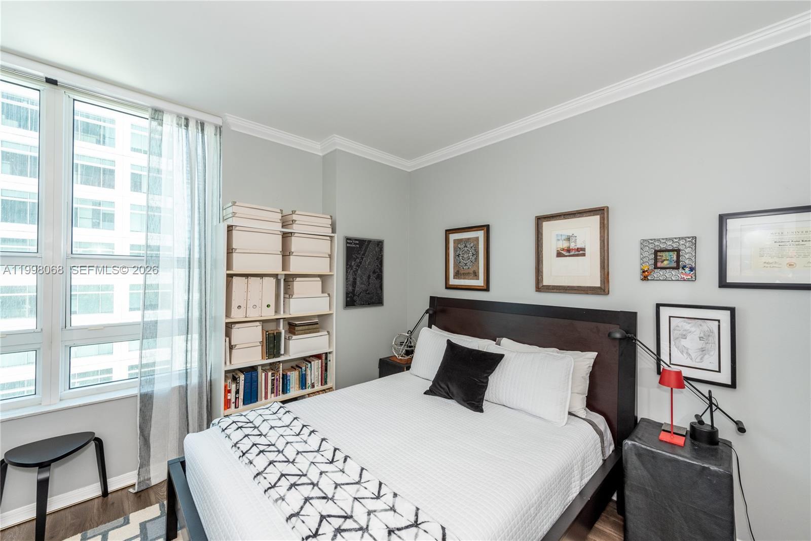 Building Photo - 950 Brickell Bay Dr