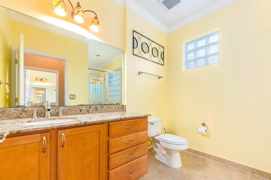 Building Photo - 1088 Grove Park Cir