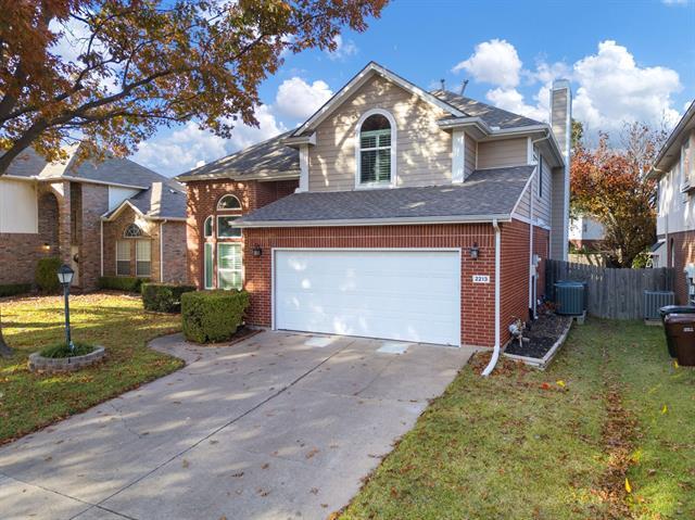 Building Photo - 2213 Heatherton Pl