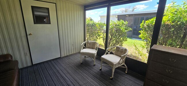 Building Photo - 516 Jason Dr