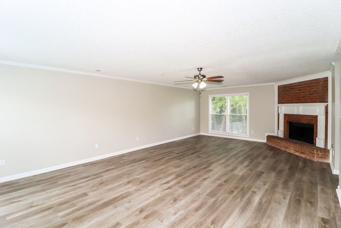 Building Photo - 1858 Carlyn Cove